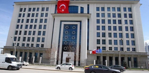 Γενοκτονία των Αρμενίων: 'Εντονες διαμαρτυρίες του τουρκικού ΥΠΕΞ στον Αμερικανό πρέσβη