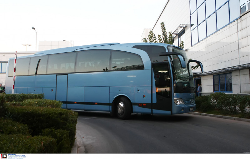 Νέα παράταση για την κατάθεση πινακίδων σε τουριστικά λεωφορεία και τρένα