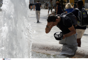 Η πιο καυτή μέρα του καύσωνα: Live οι θερμοκρασίες στις πόλεις της Ελλάδας
