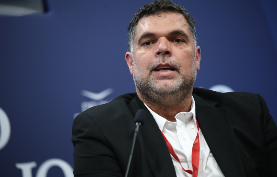 Παπανικολάου για τραγούδι Light: Δεν ήταν ένα λάθος της στιγμής, έχει ρητορική μίσους