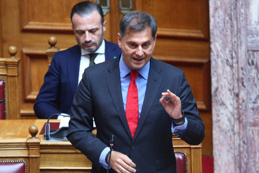 Γιατί χτυπά συνεχώς το τηλέφωνο του Χ. Θεοχάρη