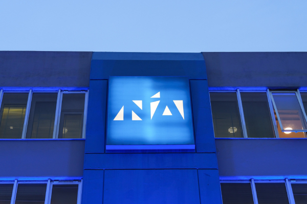 Ξεκίνησε το επικοινωνιακό «λίφτινγκ» στη ΝΔ