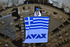 Ο μετροπόντικας «Αθηνά» έφτασε στον Ευαγγελισμό