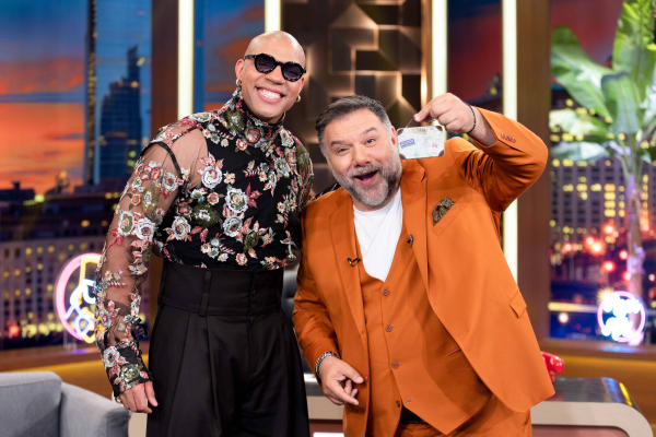 «The 2Night Show»: Οι αποψινοί καλεσμένοι του Γρηγόρη Αρναούτογλου