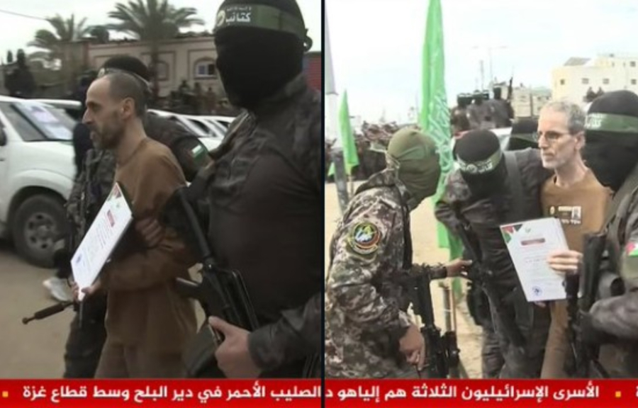 Απελευθερώθηκαν οι τρεις όμηροι της Χαμάς - Αδυνατισμένοι και αδύναμοι (βίντεο)