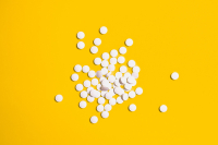 Μόσιαλος: Γιατί το χάπι μπορεί να καλύπτει τη μετάλλαξη Όμικρον περισσότερο από τα εμβόλια, τι είπε για το πρόστιμο