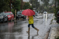 Κακοκαιρία: Μήνυμα του 112 σε Εύβοια, Μαγνησία και Σποράδες - Τοπικά ισχυρά φαινόμενα, περιορίστε τις μετακινήσεις