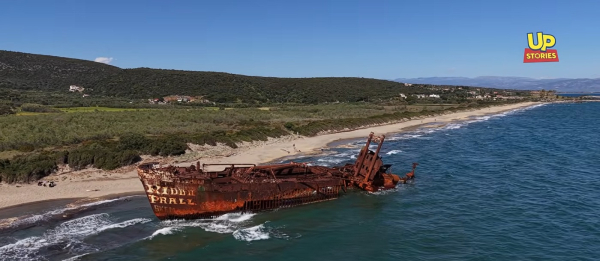 Γύθειο: Εικόνες εγκατάλειψης για το εμβληματικό ναυάγιο «Δημήτριος» (βίντεο drone)