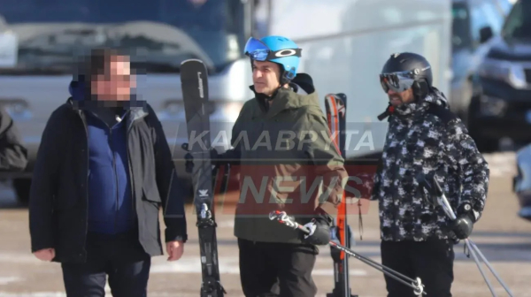 Στα Καλάβρυτα για σκι ο Κυριάκος Μητσοτάκης (Βίντεο)