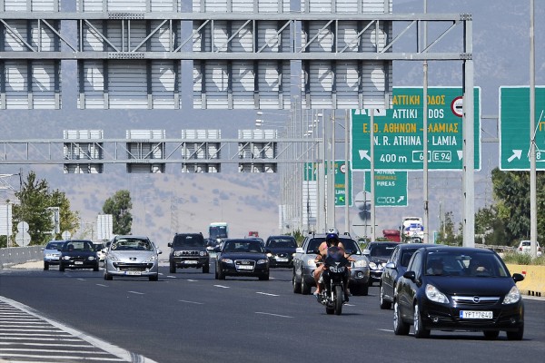 Κυκλοφοριακές ρυθμίσεις για δύο μήνες στην εθνική οδό Αθηνών-Θεσσαλονίκης
