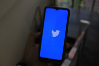 Τέλος το Twitter όπως το ξέραμε: Περιορισμό στην ανάγνωση tweets εφαρμόζει ο Έλον Μασκ