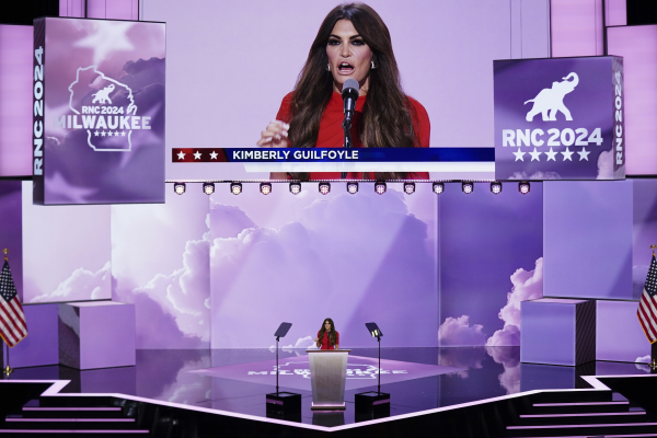 Το 2015 οι Έλληνες ήταν «σαν τα σκυλιά που κατουρούσαν το χαλί»;