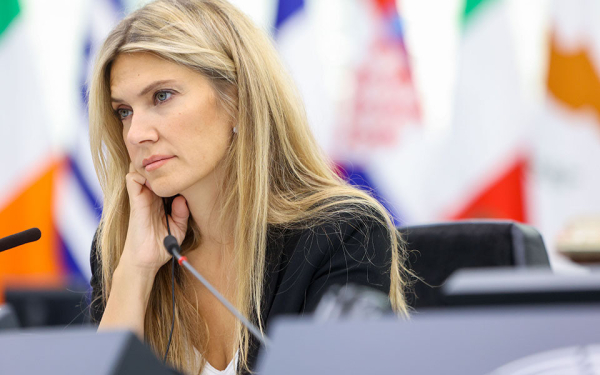 Εύα Καϊλή: Φωτογραφία ντοκουμέντο με τα χρήματα που κατασχέθηκαν