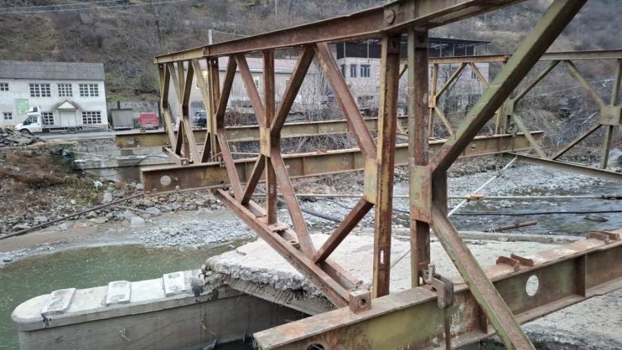 ΓΕΕΘΑ: Τοποθετήθηκαν γέφυρες από τη ΔΙΚΑΦΚΑ σε περιοχές της Αρμενίας