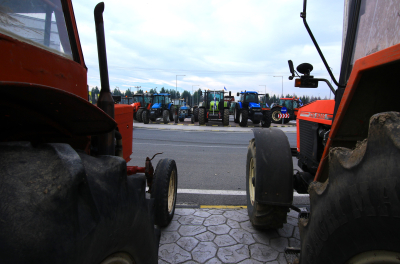 «Ζεσταίνουν» τα τρακτέρ οι αγρότες στις Σέρρες - Σε κοινούς αγώνες καλούν από Έβρο έως Θεσσαλία