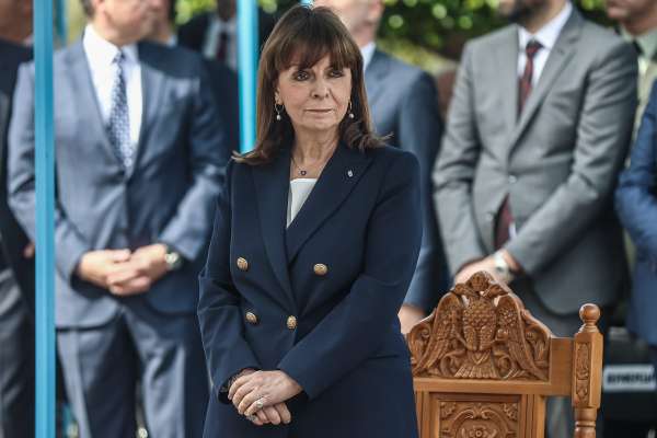 Η Κατερίνα Σακελλαροπούλου στο Χριστοδούλειο Ορφανοτροφείο Θηλέων στο Χαϊδάρι