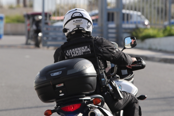 «Μαϊμού» τεχνικοί έκαναν... εργασίες για το ρεύμα και άρπαξαν 150.000 ευρώ από δύο ηλικιωμένες γυναίκες