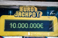 Eurojackpot: Αυτοί είναι οι τυχεροί αριθμοί - 3 νικητές με κέρδη πάνω από 500.000 ευρώ