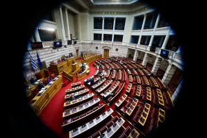 Τοπίο στην ομίχλη: Καμία κυβερνητική συμμαχία στον ορίζοντα