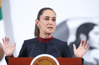 Σέινμπαουμ για την παρενόχληση: Αν το κάνουν στην πρόεδρο, τι θα συμβεί σε όλες τις γυναίκες του Μεξικό;