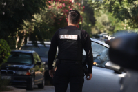 Εύβοια: Μεθυσμένος επιτέθηκε σε αστυνομικό έξω από καφετέρια στα Ψαχνά