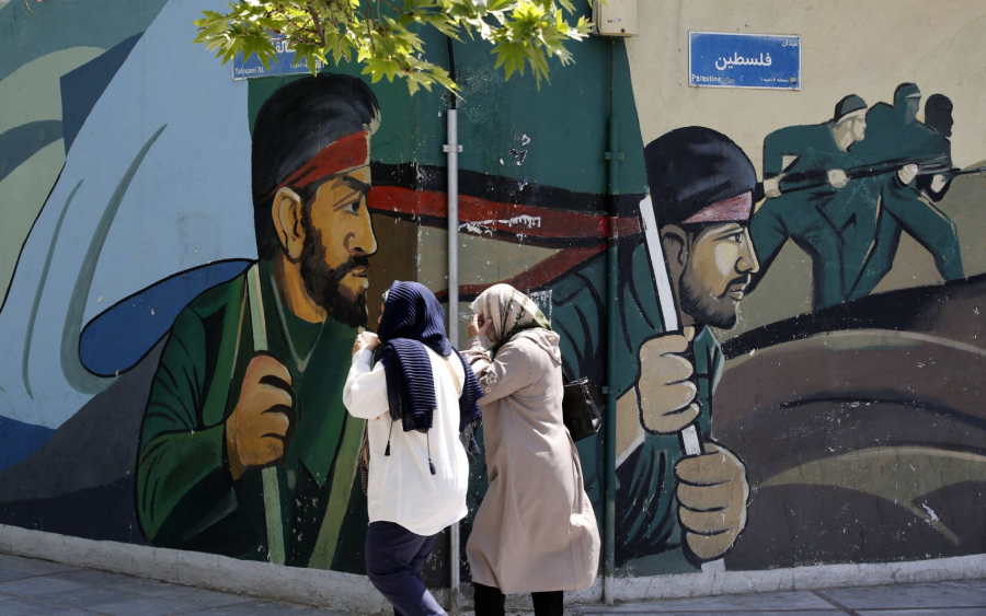 Προτροπή στους Γάλλους πολίτες να φύγουν από το Ιράν λόγω του κινδύνου κλιμάκωσης