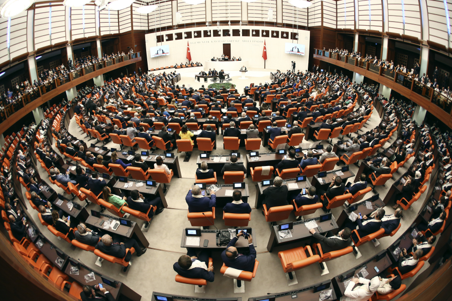 H Τουρκία απαγορεύει τα social media σε άτομα κάτω των 15 ετών