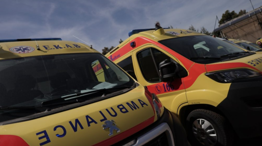 Καραμπόλα τουλάχιστον 4 οχημάτων στην Κρήτη - Στην Εντατική 3 άτομα