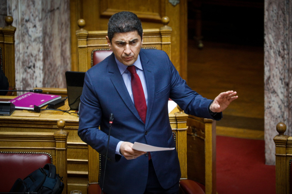 Εξώδικο Αυγενάκη στον Κασσελάκη για συκοφαντική δυσφήμιση για το πόθεν έσχες