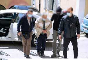 Κορωπί: Στον εισαγγελέα ο 76χρονος που σκότωσε το γιo του, το χρονικό της οικογενειακής τραγωδίας