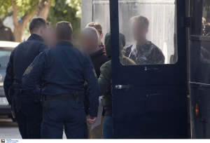 Δίκη για την 12χρονη στον Κολωνό: Ενοχή για 14 παιδοβιαστές προτείνει ο Εισαγγελέας