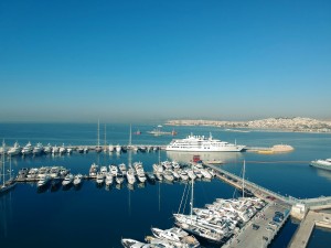Δρομολογείται η αποκατάσταση των ζημιών στο λιμάνι του Ευδήλου