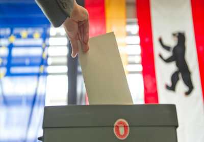 Το Βερολίνο «στρίβει» αριστερά - Πρόβα και για τις βουλευτικές εκλογές;