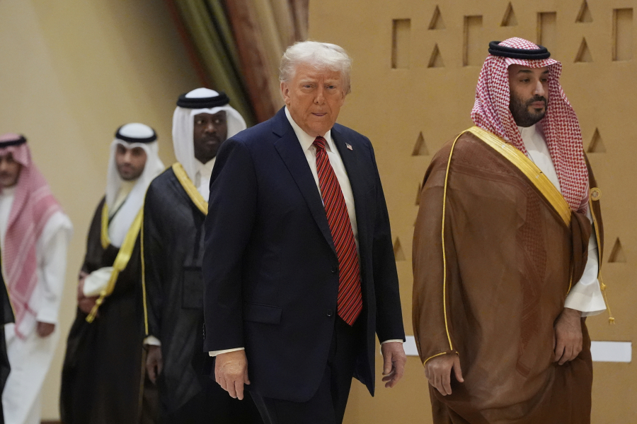 Ο Τραμπ με τον τζιχαντιστή Σάρα «παρουσία» Ερντογάν