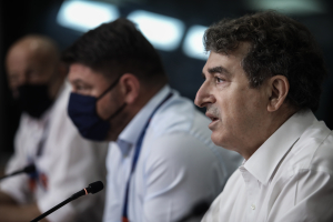 Φωτιά στη Βαρυμπομπή: Δωρεάν σε ξενοδοχεία οι πυρόπληκτοι, «πρώτο μέλημα η ανθρώπινη ζωή»