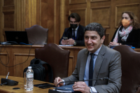 Ο Αυγενάκης και οι «5» υπέρ της παραπομπής του