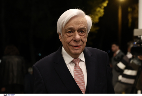 Παυλόπουλος για Βαρδή Βαρδινογιάννη: «Υπήρξε εξέχουσα προσωπικότητα»