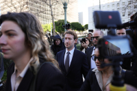 Στο σκαμνί ο Ζάκερμπεργκ για Facebook, Instagram: «Έκρυψε την αλήθεια - Γνώριζε πολλά για το μυαλό των παιδιών»