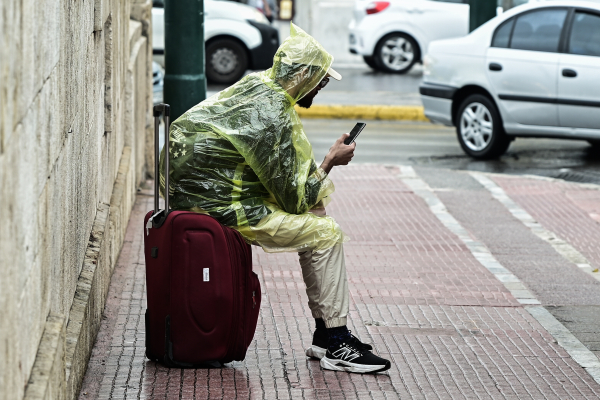 Νέα κακοκαιρία θα σαρώσει τη χώρα: Ποια μέρα θα πέσουν σφοδρές καταιγίδες στην Αθήνα