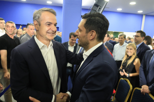 Βέλη Μητσοτάκη σε Σαμαρά: «Η ΝΔ δεν χάνει ποτέ την ψυχή της - Όχι στα εύκολα συνθήματα από την ασφάλεια του καναπέ»