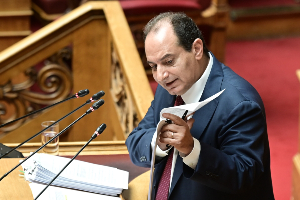 Χρ.Σπίρτζης: Ζητώ και σήμερα, για μια ακόμη φορά, τη συμπερίληψή μου στην απόφαση για τη σύσταση της επιτροπής διερεύνησης