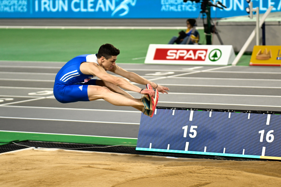 Ασημένιος ο Ανδρικόπουλος στο ευρωπαϊκό πρωτάθλημα κλειστού στίβου