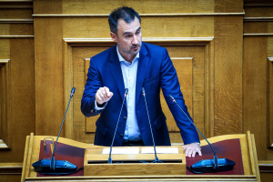 Ονομαστική ψηφοφορία για τις Belharra θα ζητήσει η Νέα Αριστερά
