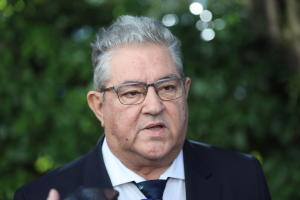 Κουτσούμπας: Ο λαός πληρώνει την πολεμική προετοιμασία και εμπλοκή
