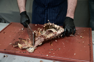 Πού θα κινηθούν οι τιμές για αρνί και κατσίκι το Πάσχα 2024