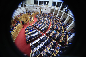 Άκαρπη ψηφοφορία για ΠτΔ: 160 ψήφους και βολές για συγκάλυψη των Τεμπών εξασφάλισε ο Τασούλας