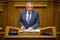 Θέμα χρόνου η προσχώρηση Αποστολάκη στο ΠΑΣΟΚ;