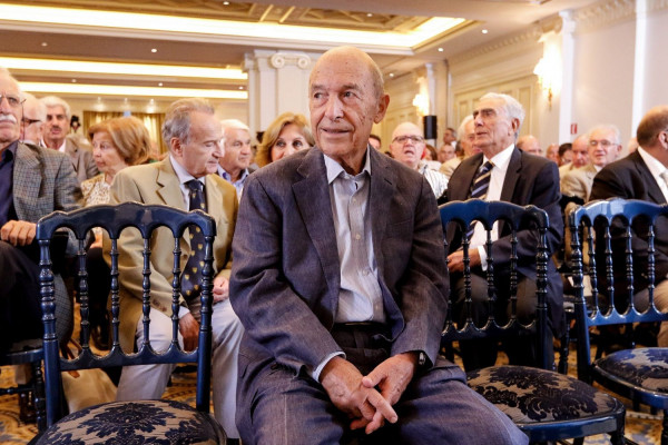 Σημίτης: Είναι εφικτή η επέκταση στα 12 μίλια - Να υπάρξουν ζώνες ελεύθερης ναυσιπλοΐας στο Αιγαίο