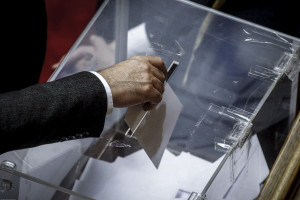 Politico: Προβάδισμα 9,5 μονάδων της ΝΔ στις ευρωεκλογές 2019
