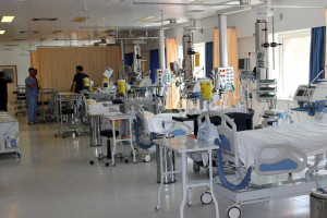 Συναγερμός με σαλμονέλα στις ΗΠΑ: Πάνω από 200 άτομα στο νοσοκομείο από κατανάλωση ωμών αλλαντικών